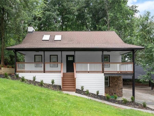 1741 Lucy Drive NW, Kennesaw, GA 30152