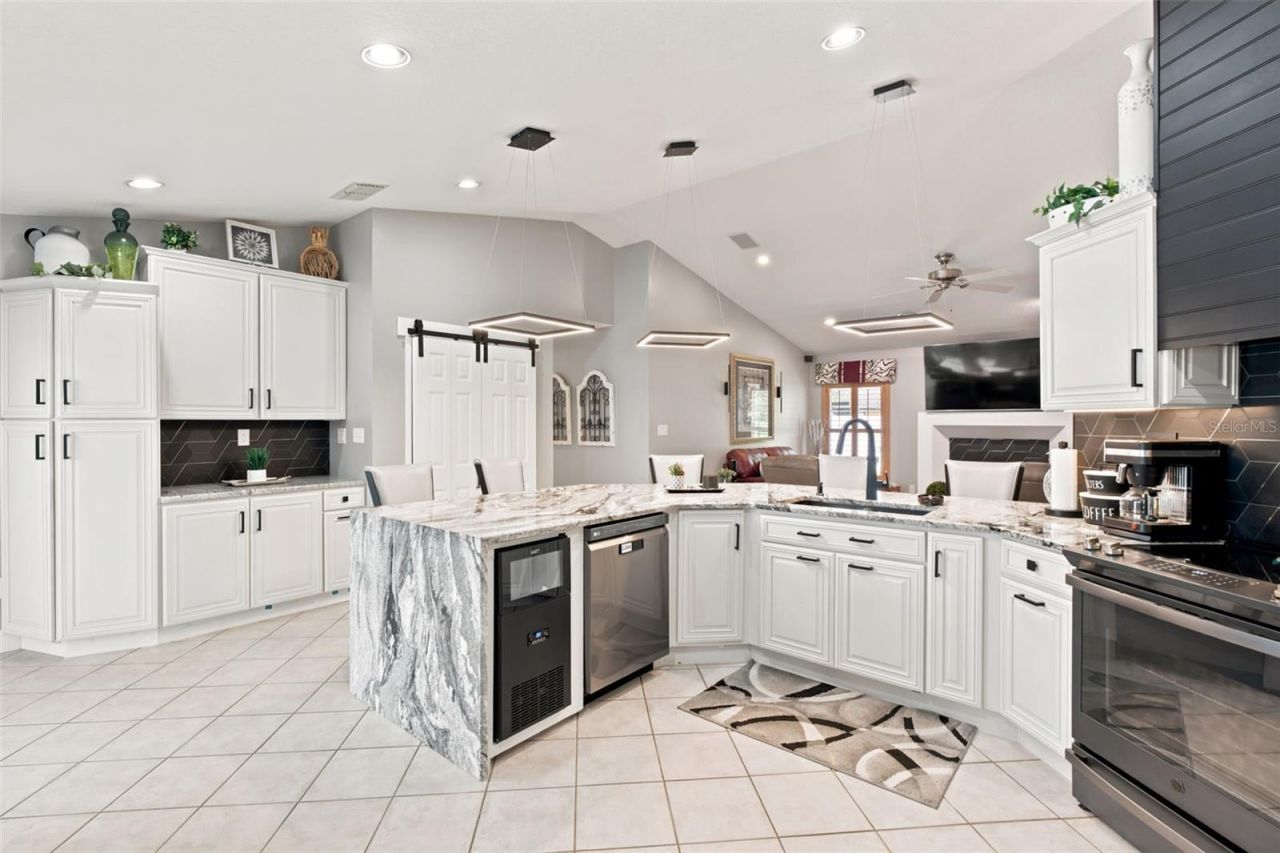361 Lake Lenelle Drive, Chuluota, FL 32766 Photo