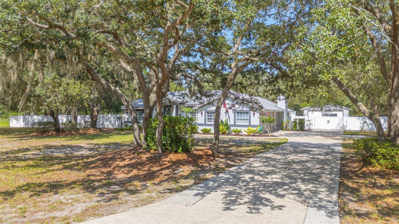 361 Lake Lenelle Drive, Chuluota, FL 32766 Photo