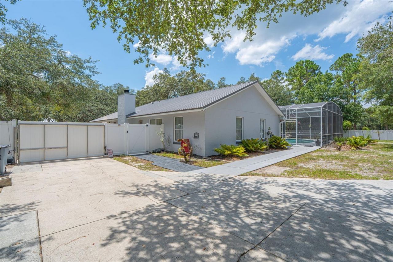 361 Lake Lenelle Drive, Chuluota, FL 32766 Photo