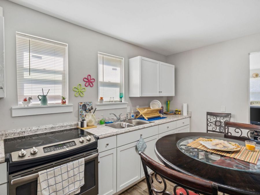Property Image 93