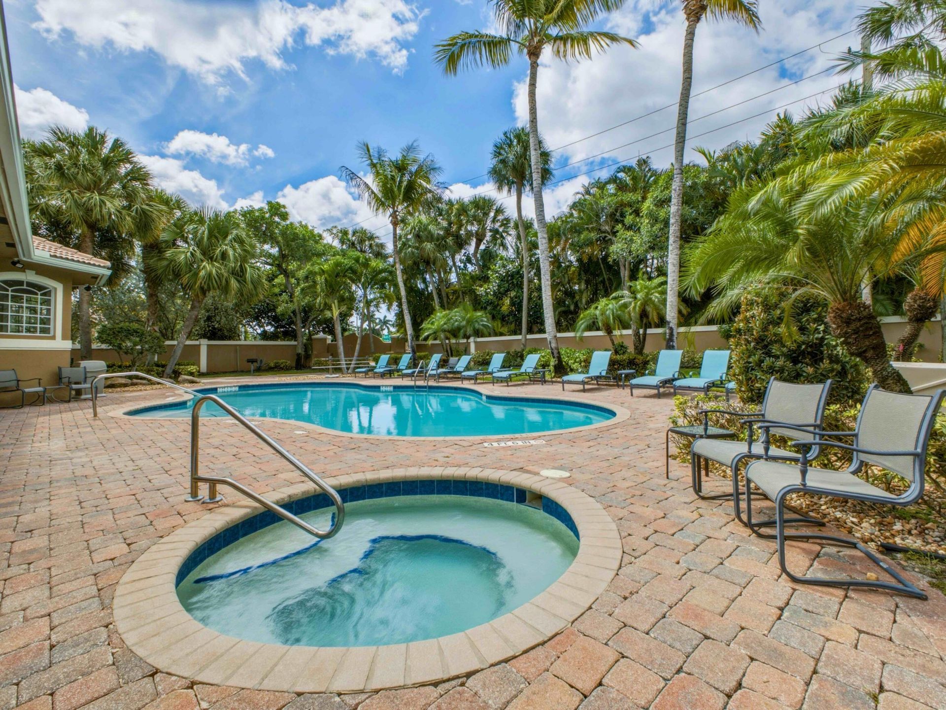 9814 Coronado Lake Drive, Boynton Beach, FL 33437 Photo