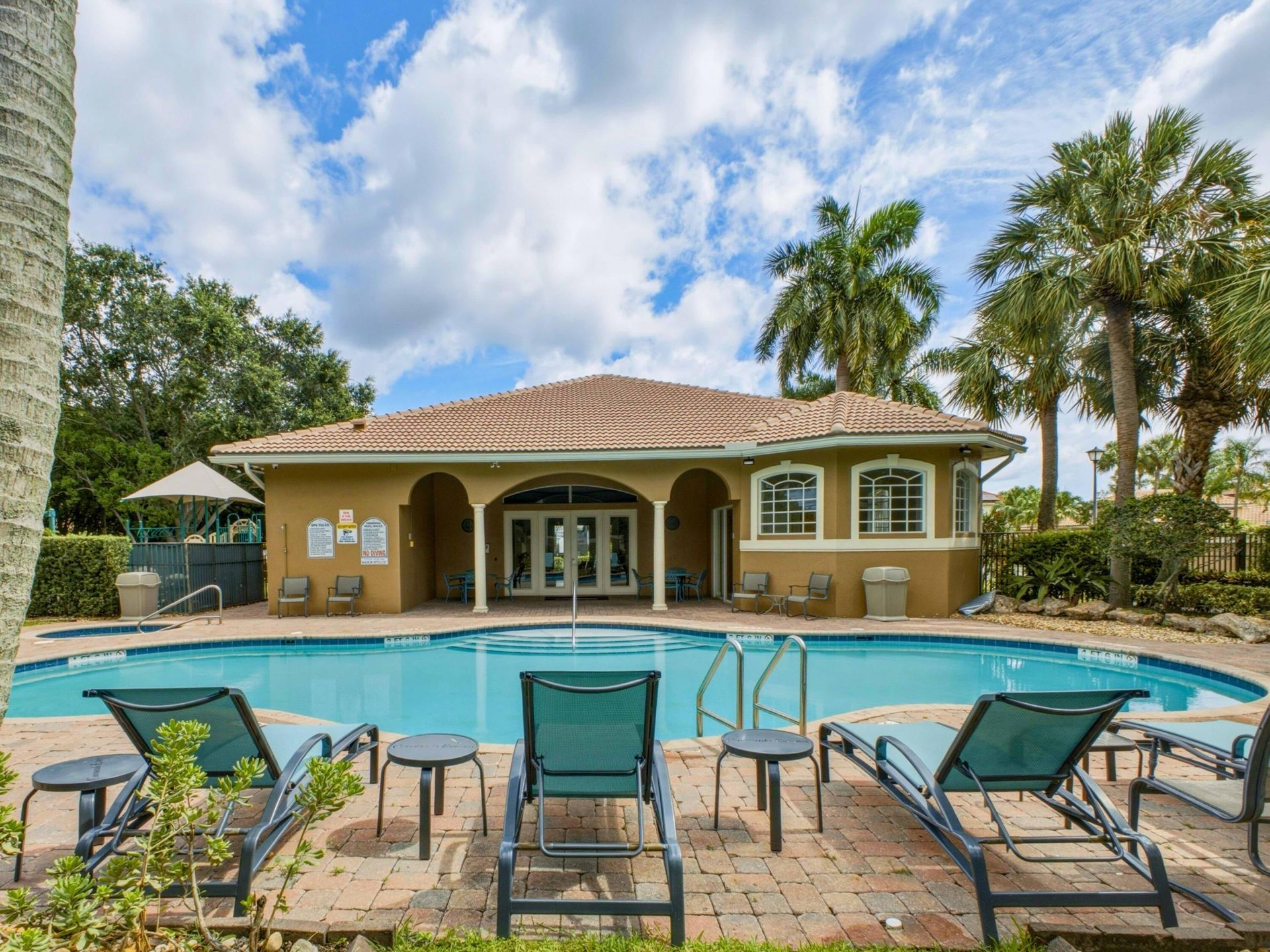 9814 Coronado Lake Drive, Boynton Beach, FL 33437 Photo