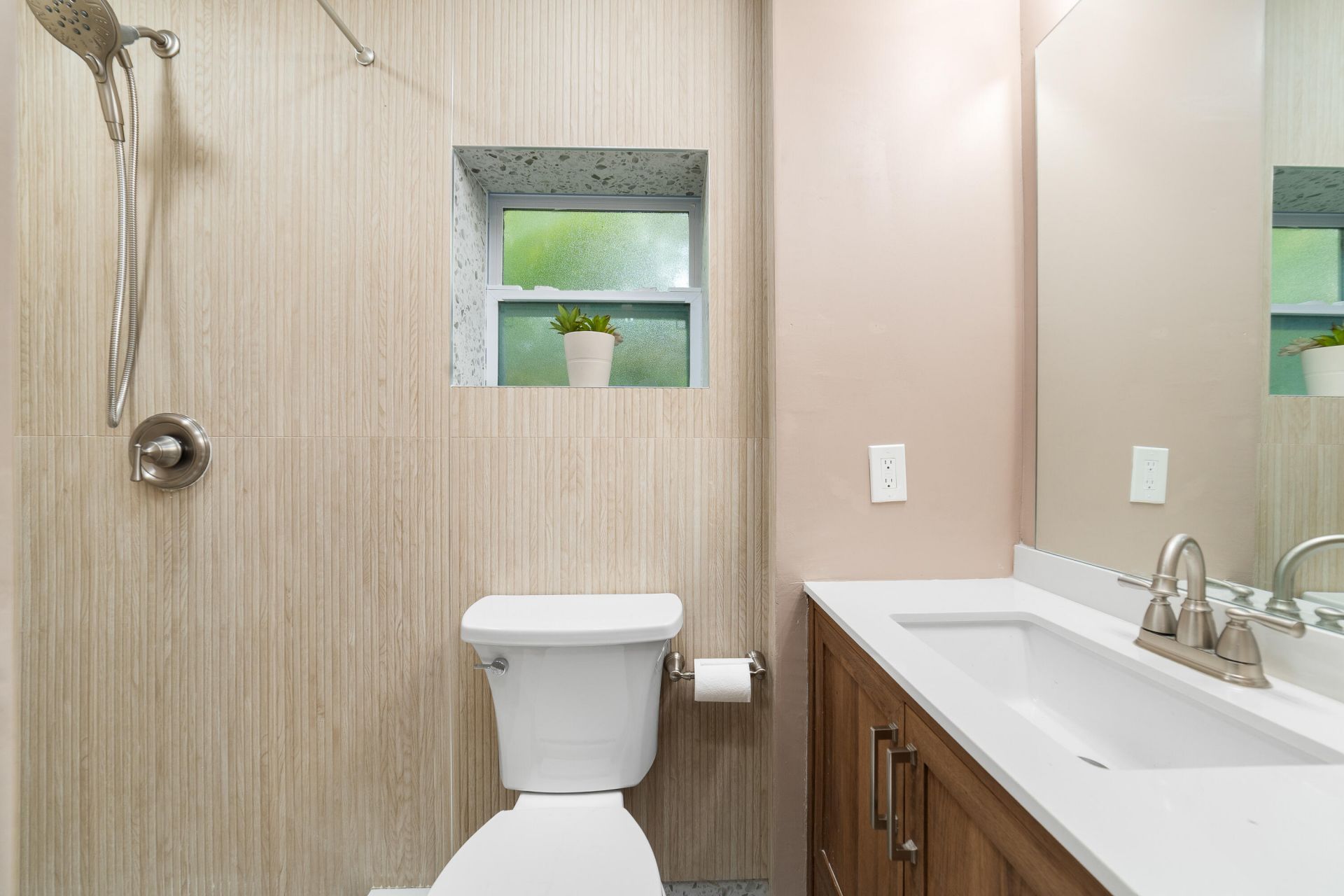 1535 Dewey Street, Hollywood, FL 33020 Photo
