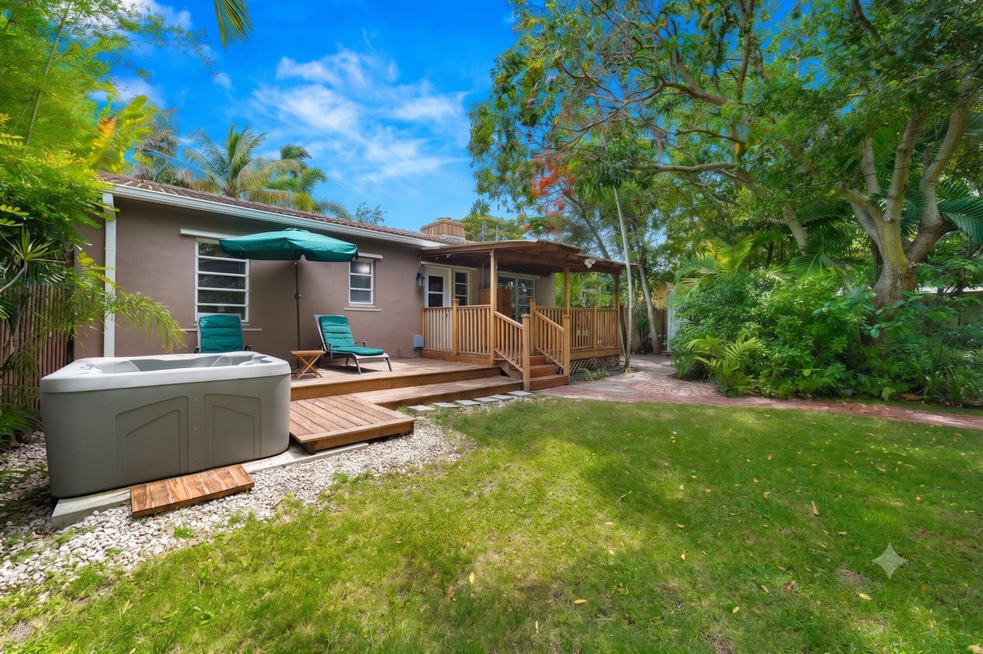 1535 Dewey Street, Hollywood, FL 33020 Photo