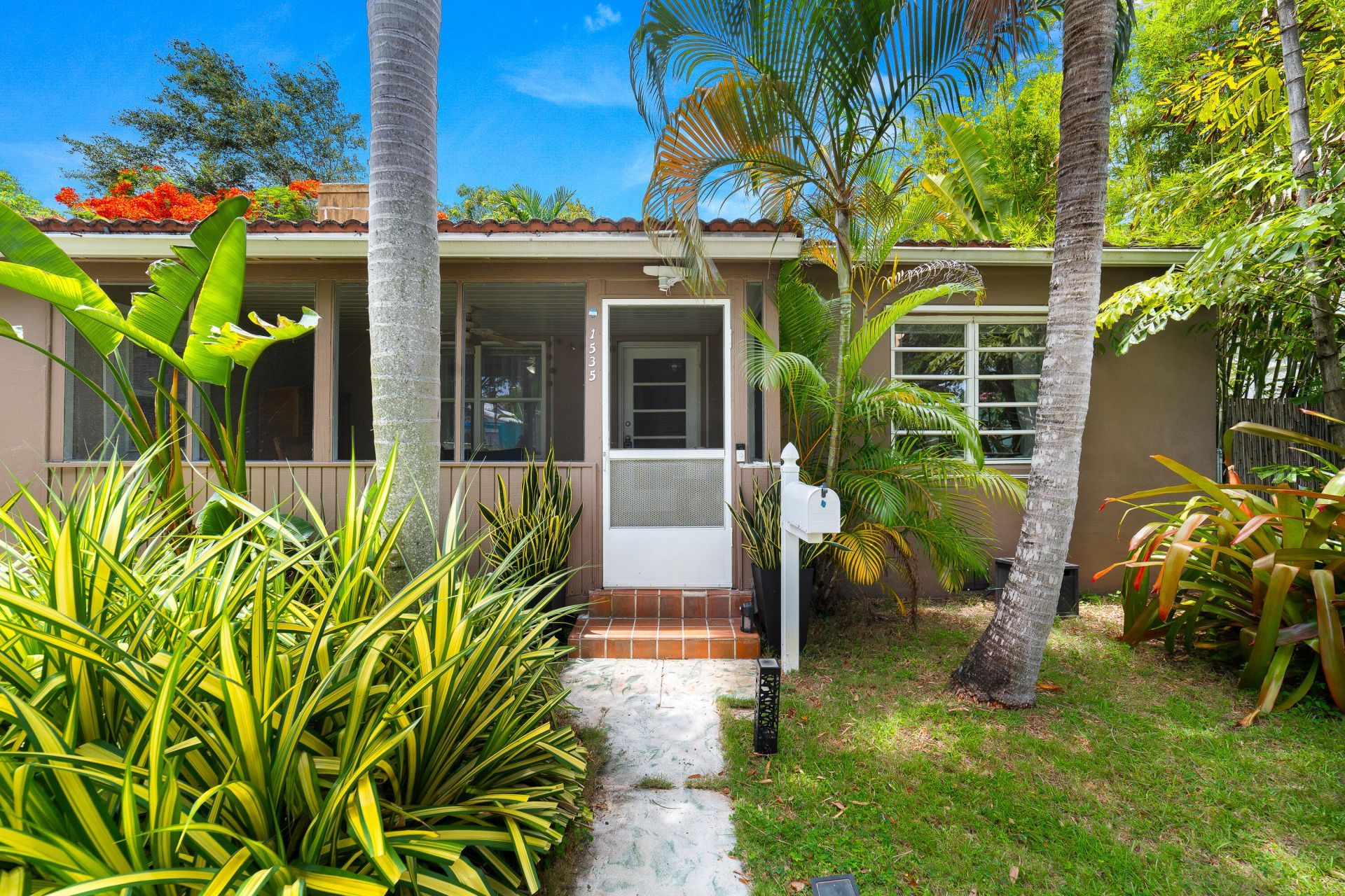 1535 Dewey Street, Hollywood, FL 33020 Photo