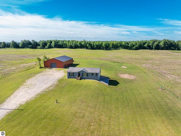 8325 Schell Road, Buckley, MI 00000