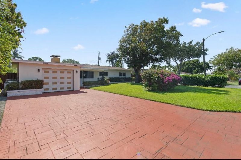 570 SE 2nd Avenue, Pompano Beach, FL 33060 Photo