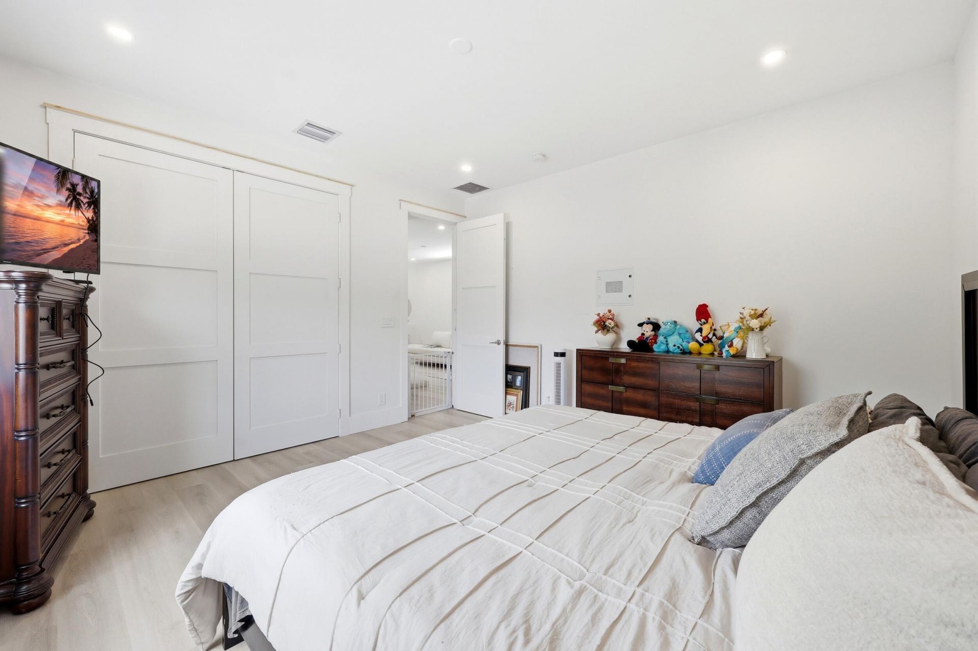 740 Winters Street, West Palm Beach, FL 33405 Photo