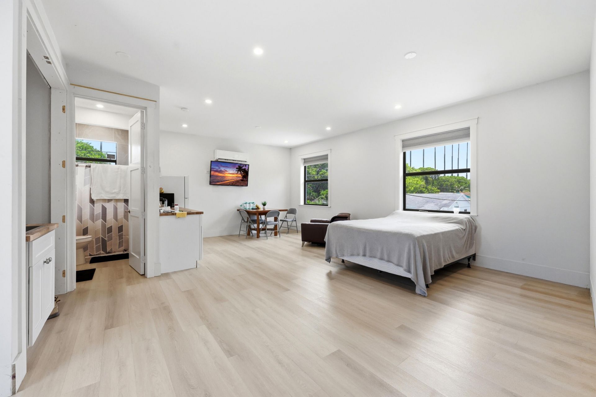 740 Winters Street, West Palm Beach, FL 33405 Photo