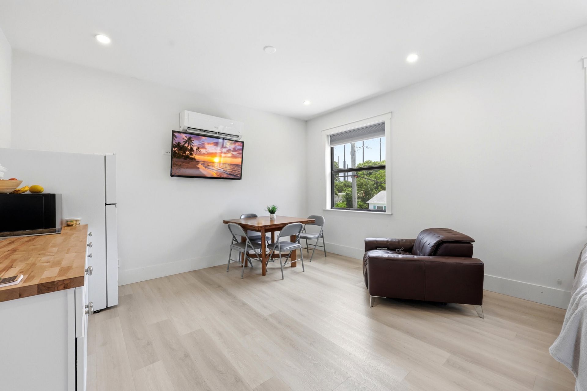 740 Winters Street, West Palm Beach, FL 33405 Photo