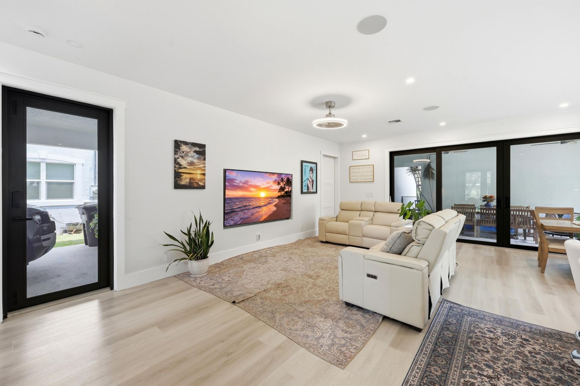 740 Winters Street, West Palm Beach, FL 33405 Photo
