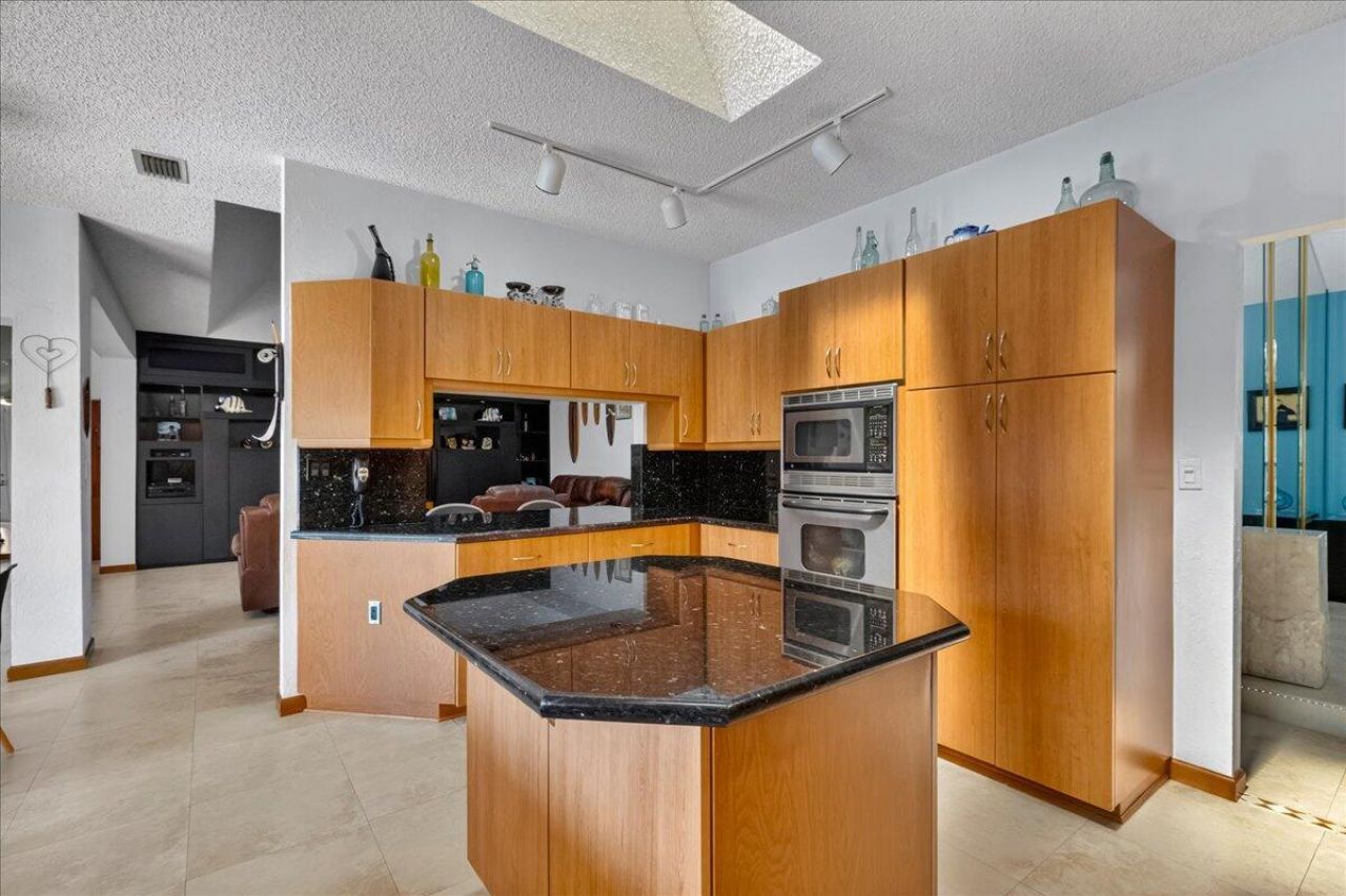 5044 NW 81st Avenue, Coral Springs, FL 33067 Photo