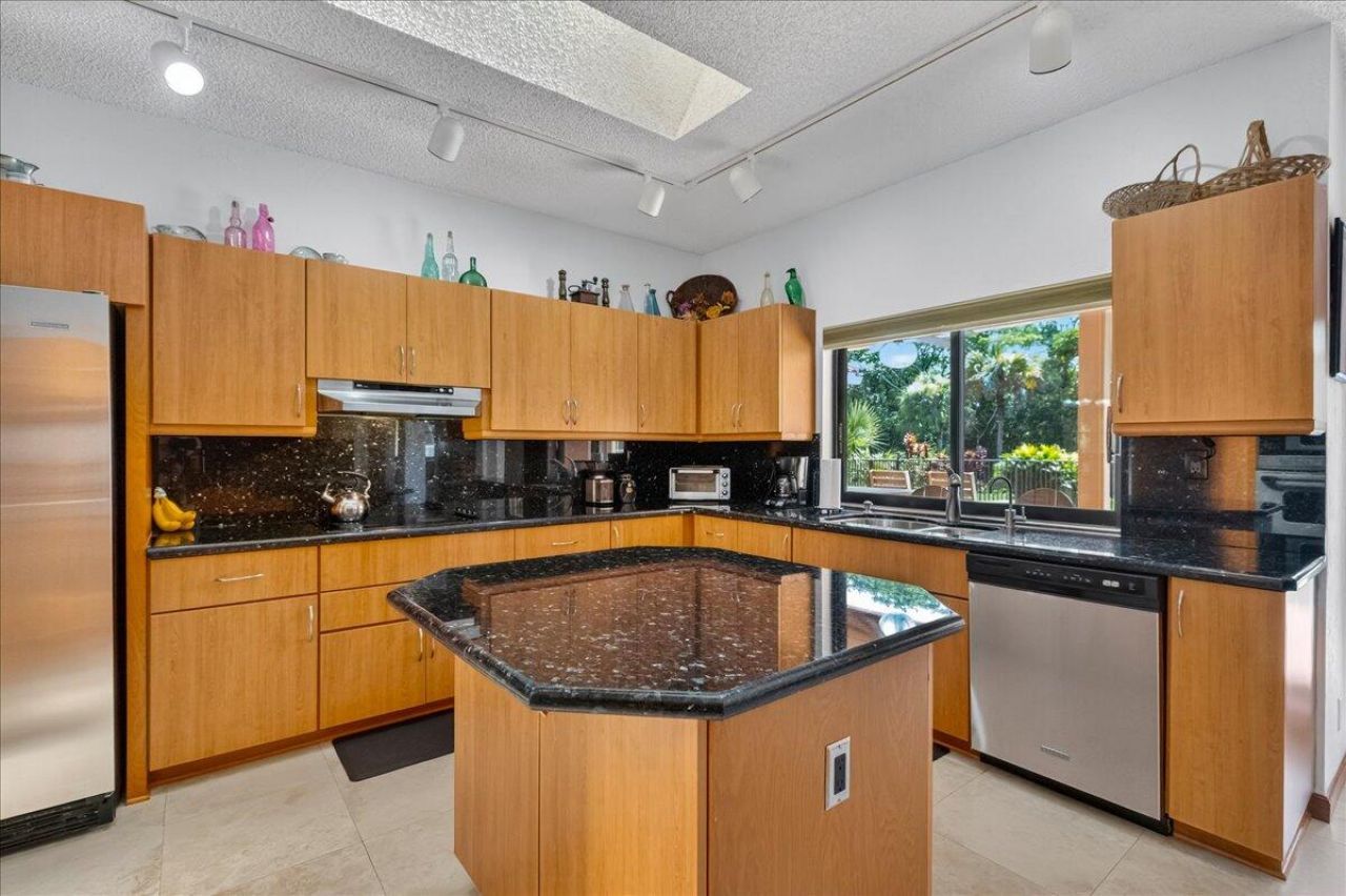5044 NW 81st Avenue, Coral Springs, FL 33067 Photo