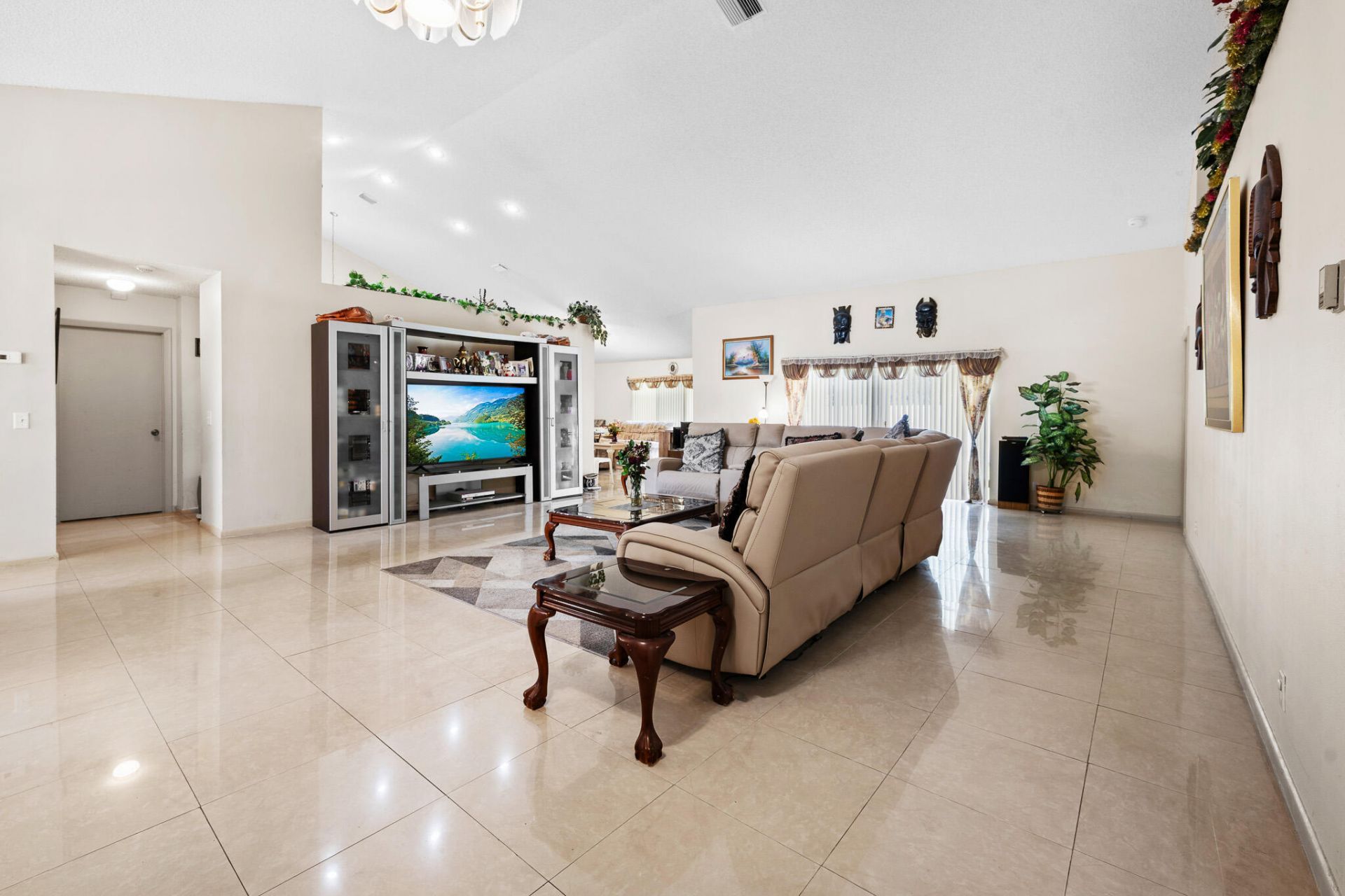 16146 NW 14th Court, Pembroke Pines, FL 33028 Photo