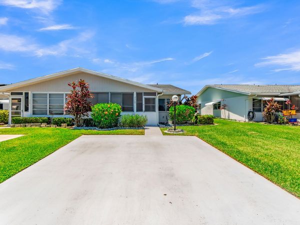 3360 NE Rossi Court NE, West Palm Beach, FL 33417