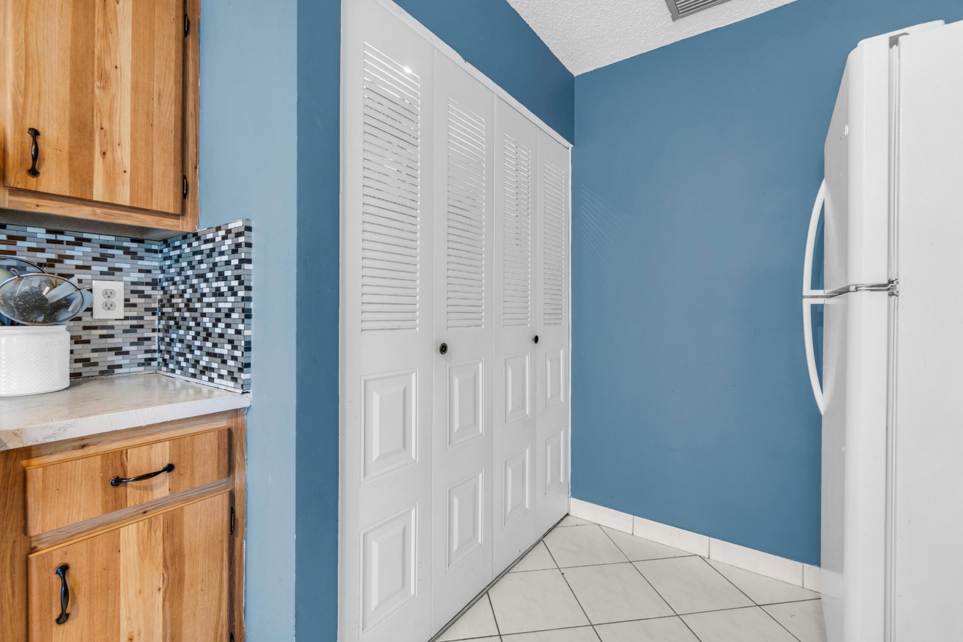 3360 NE Rossi Court Ne, West Palm Beach, FL 33417 Photo