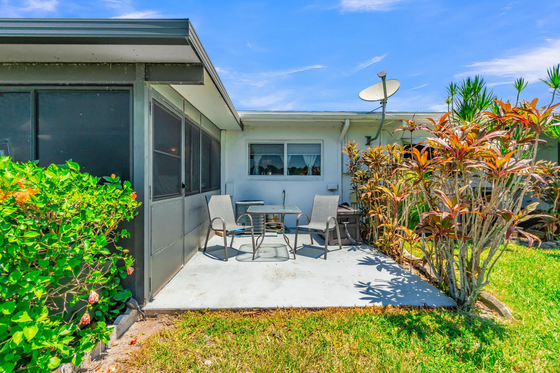 3360 NE Rossi Court Ne, West Palm Beach, FL 33417 Photo