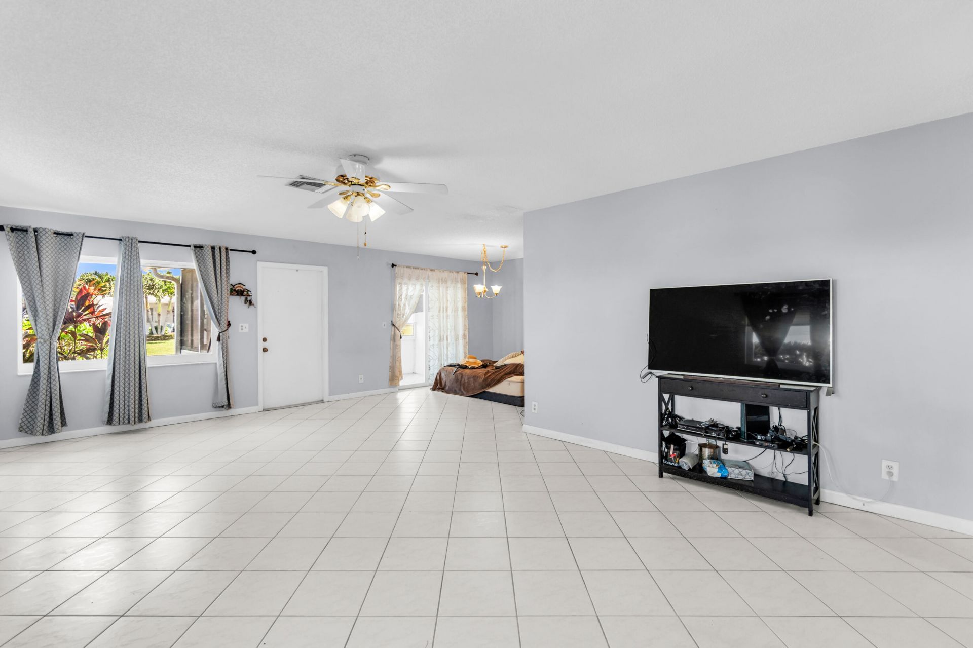3360 NE Rossi Court Ne, West Palm Beach, FL 33417 Photo