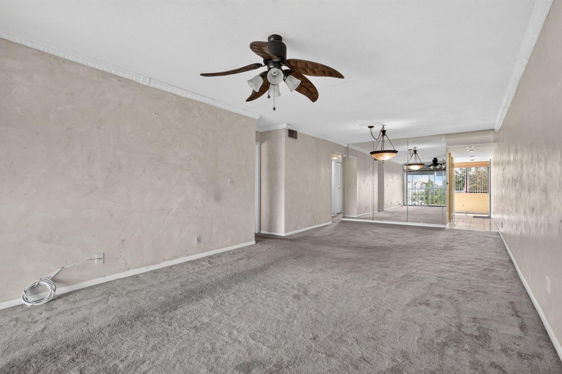 5884 Morningstar Circle, Unit 406, Delray Beach, FL 33484 Photo
