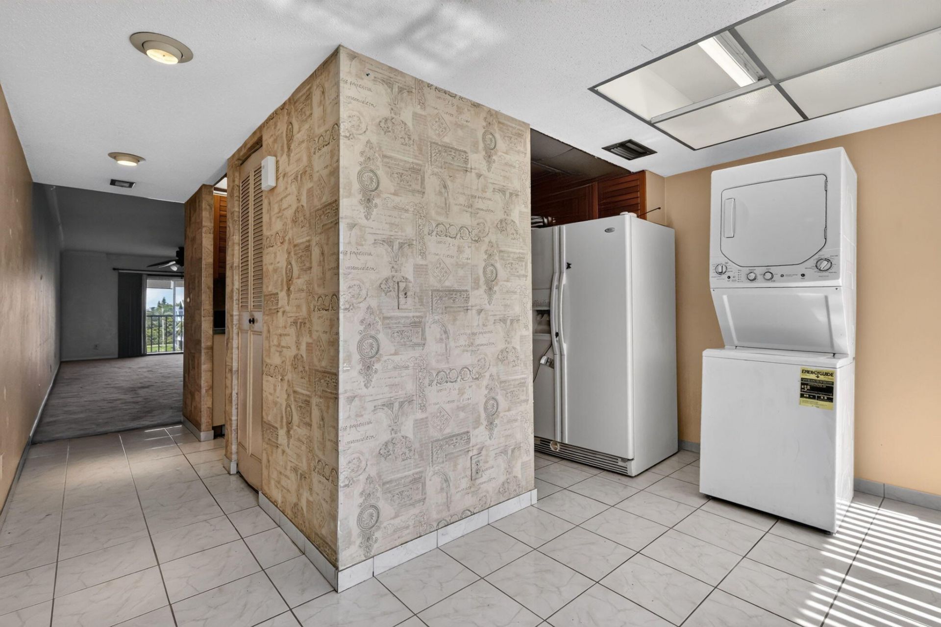 5884 Morningstar Circle, Unit 406, Delray Beach, FL 33484 Photo