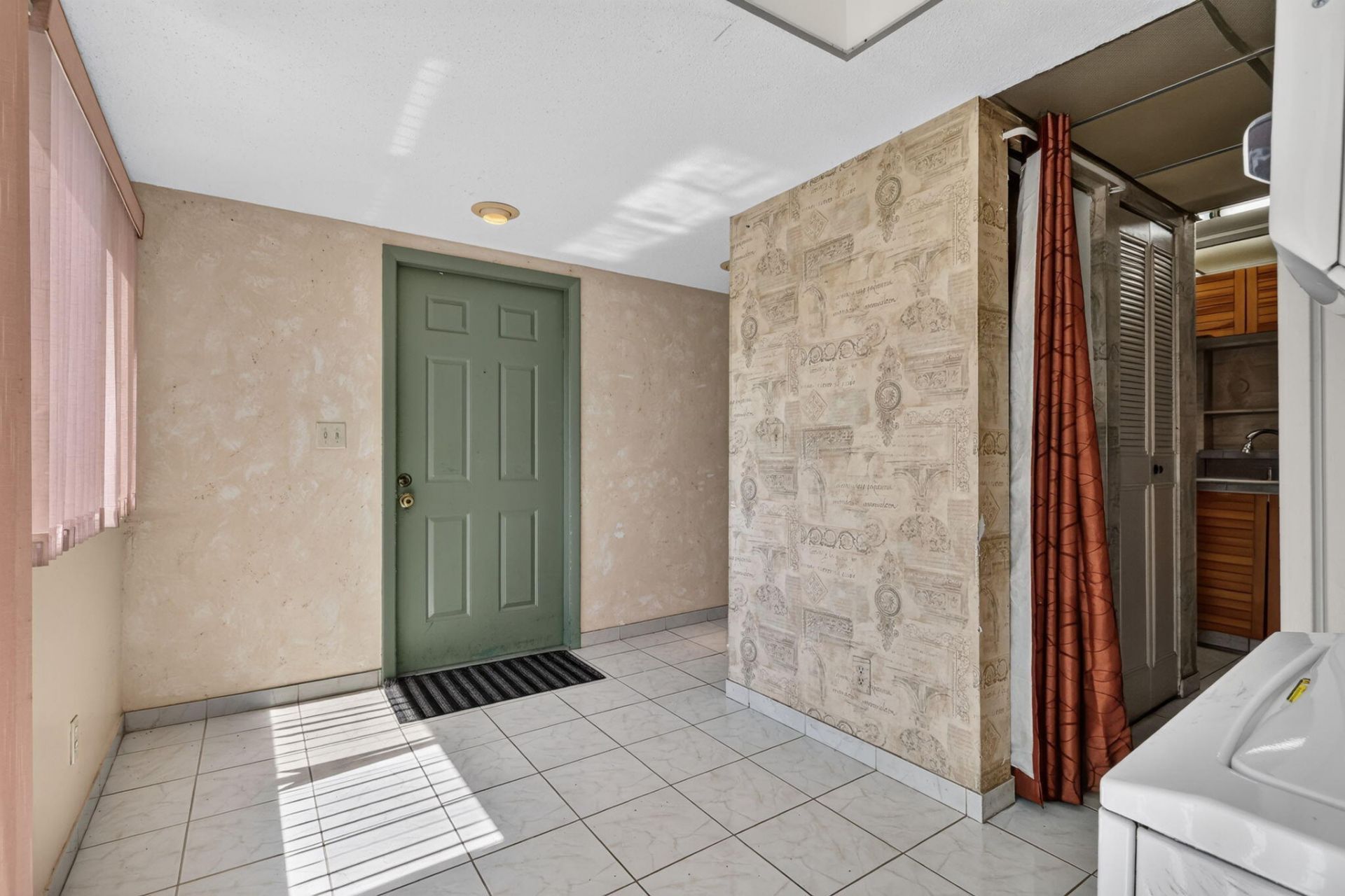 5884 Morningstar Circle, Unit 406, Delray Beach, FL 33484 Photo