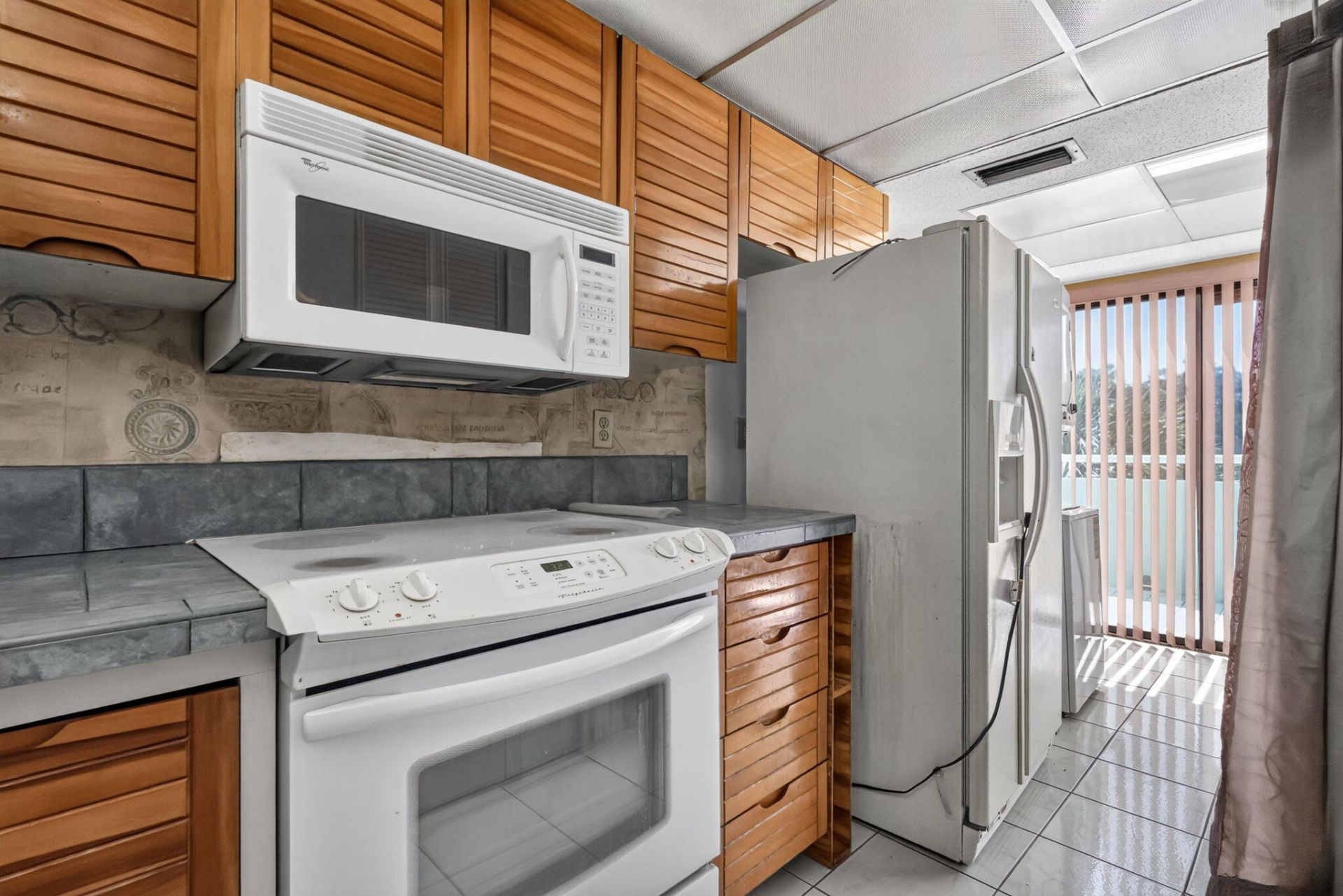 5884 Morningstar Circle, Unit 406, Delray Beach, FL 33484 Photo