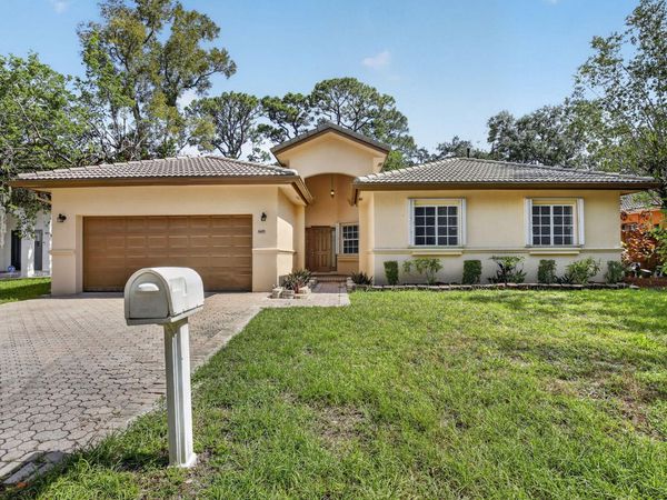 1445 SW 11th Place, Fort Lauderdale, FL 33312