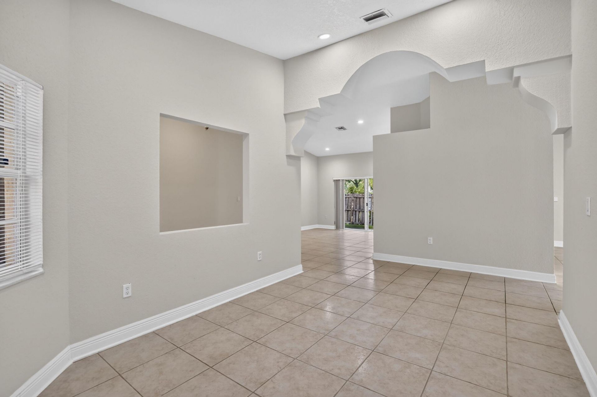 1445 SW 11th Place, Fort Lauderdale, FL 33315 Photo