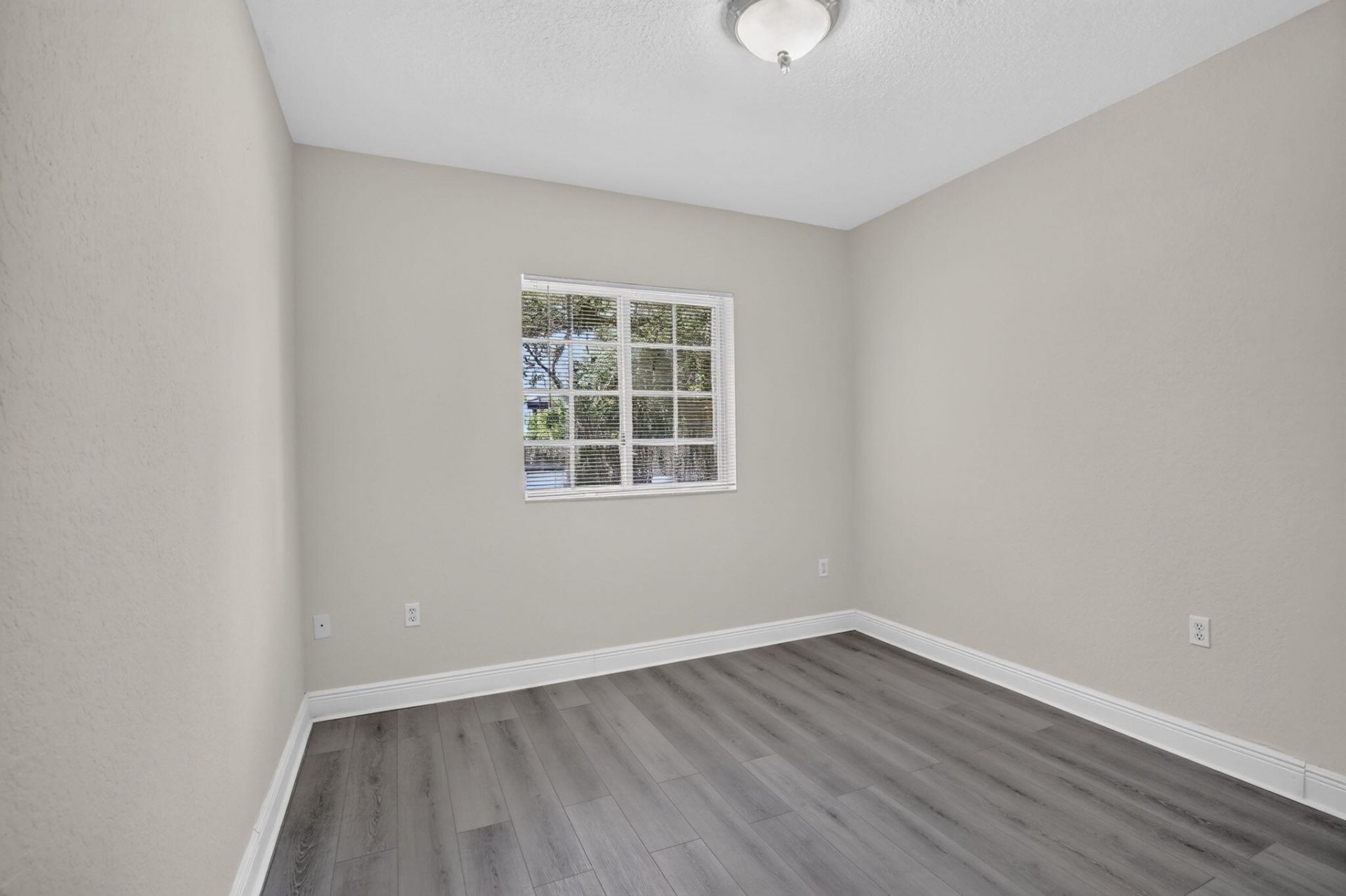 1445 SW 11th Place, Fort Lauderdale, FL 33315 Photo