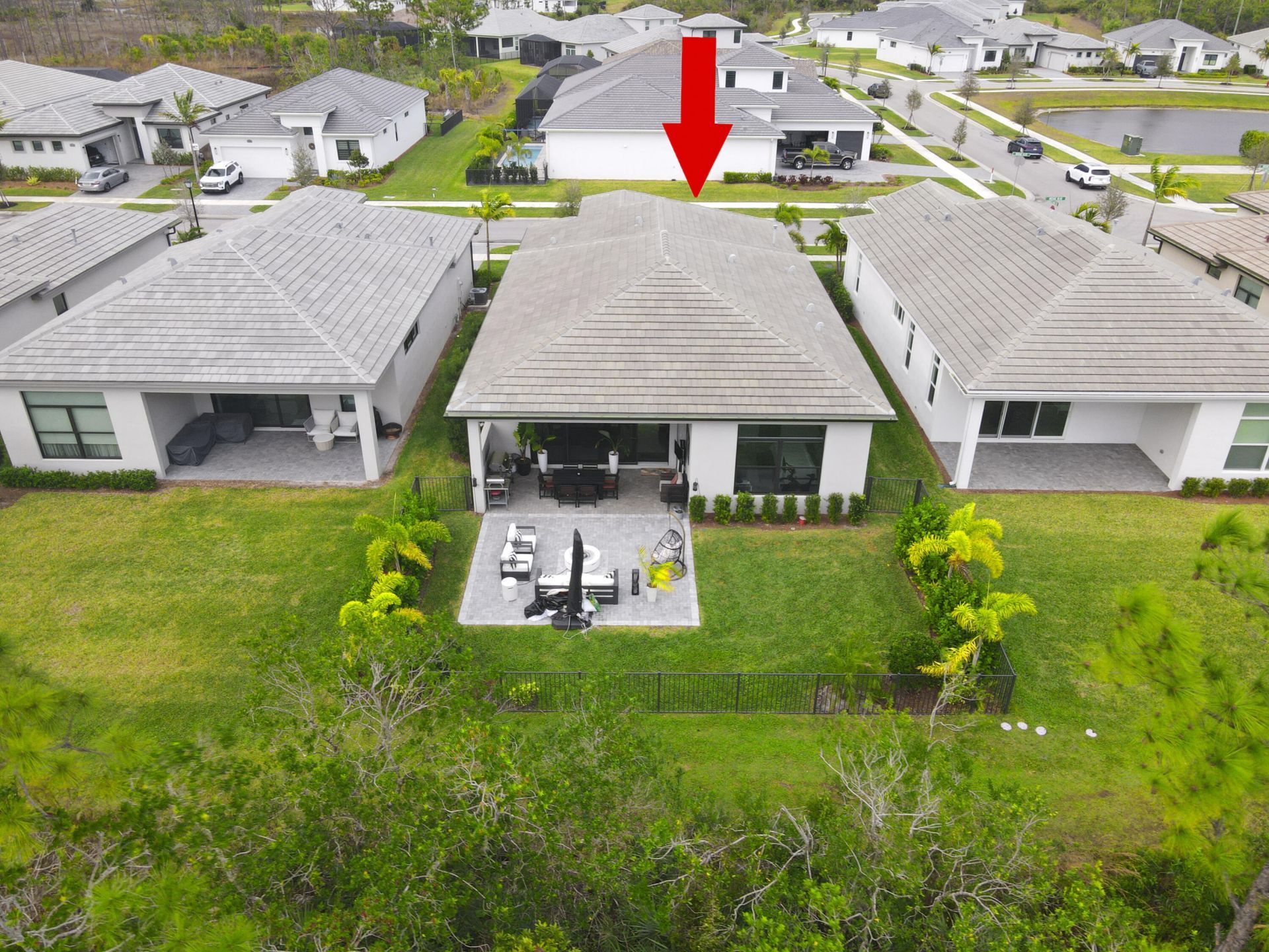 2133 SE Mosaic Boulevard, Port Saint Lucie, FL 34984 Photo