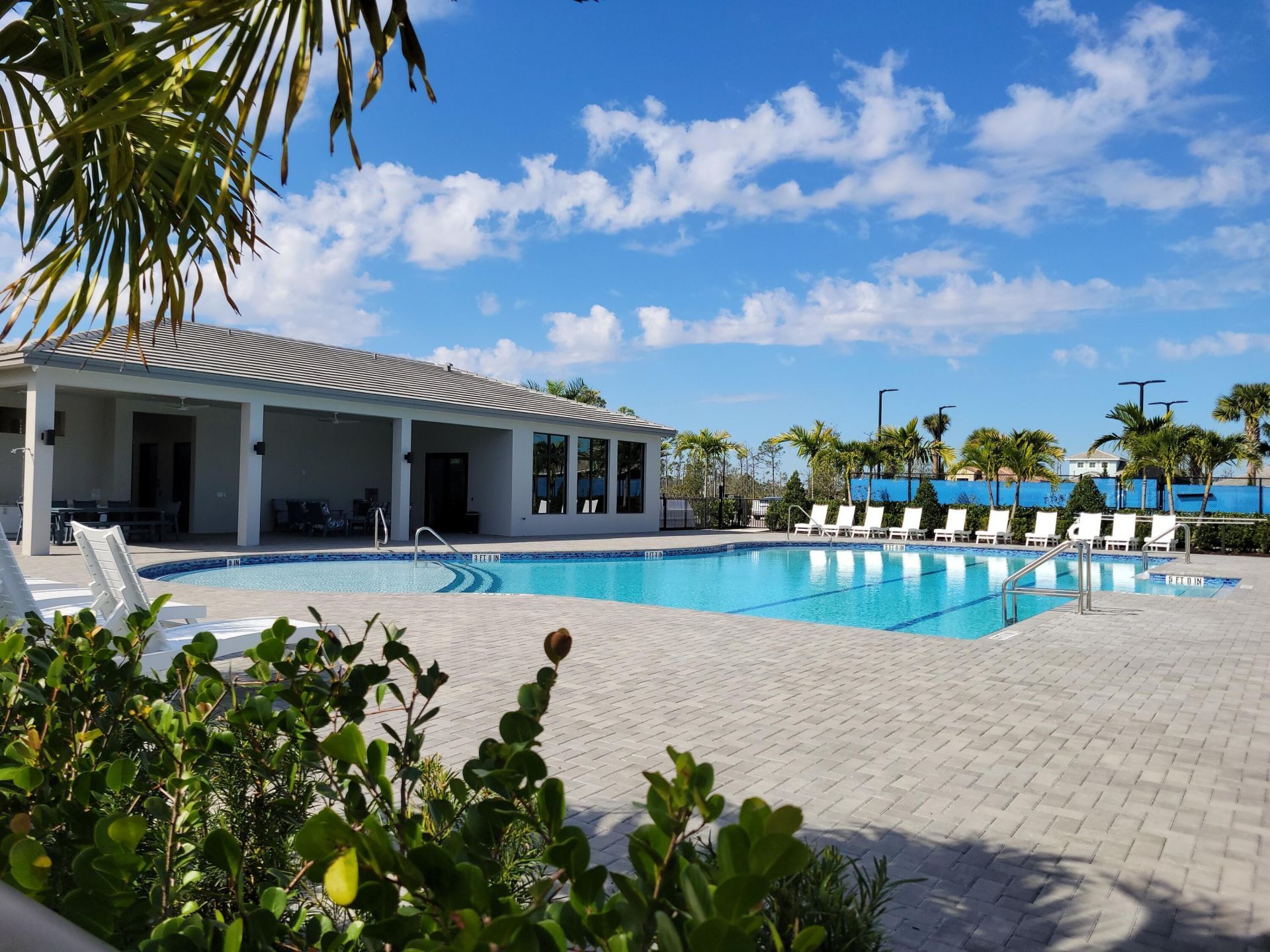 2133 SE Mosaic Boulevard, Port Saint Lucie, FL 34984 Photo