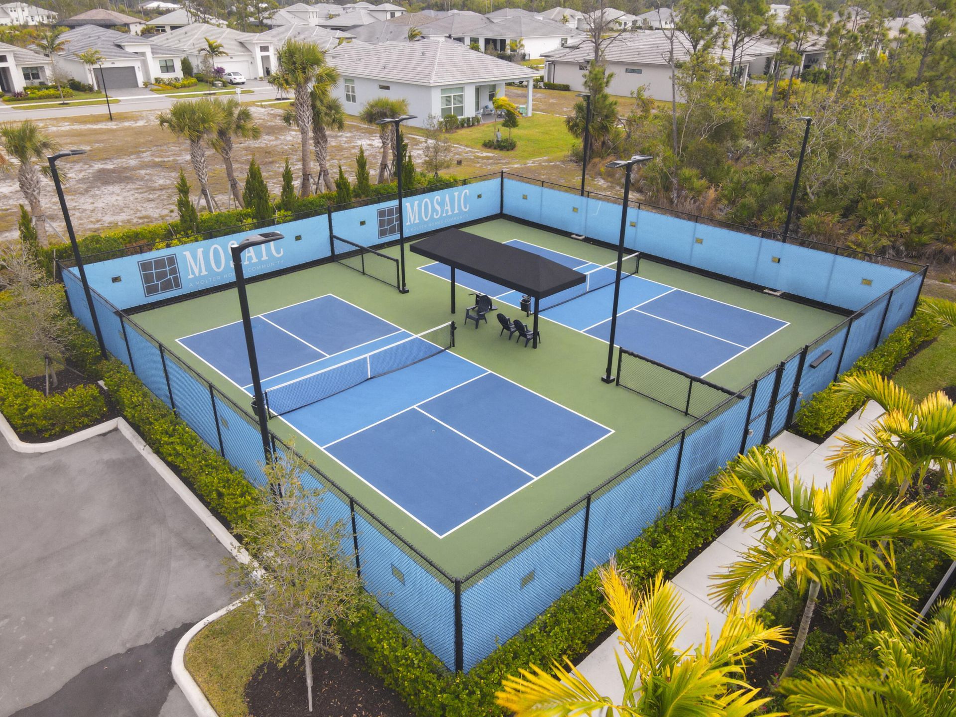 2133 SE Mosaic Boulevard, Port Saint Lucie, FL 34984 Photo