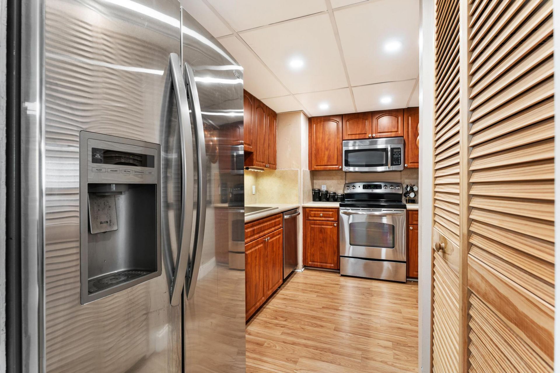 5600 N Flagler Drive, Unit 402, West Palm Beach, FL 33407 Photo