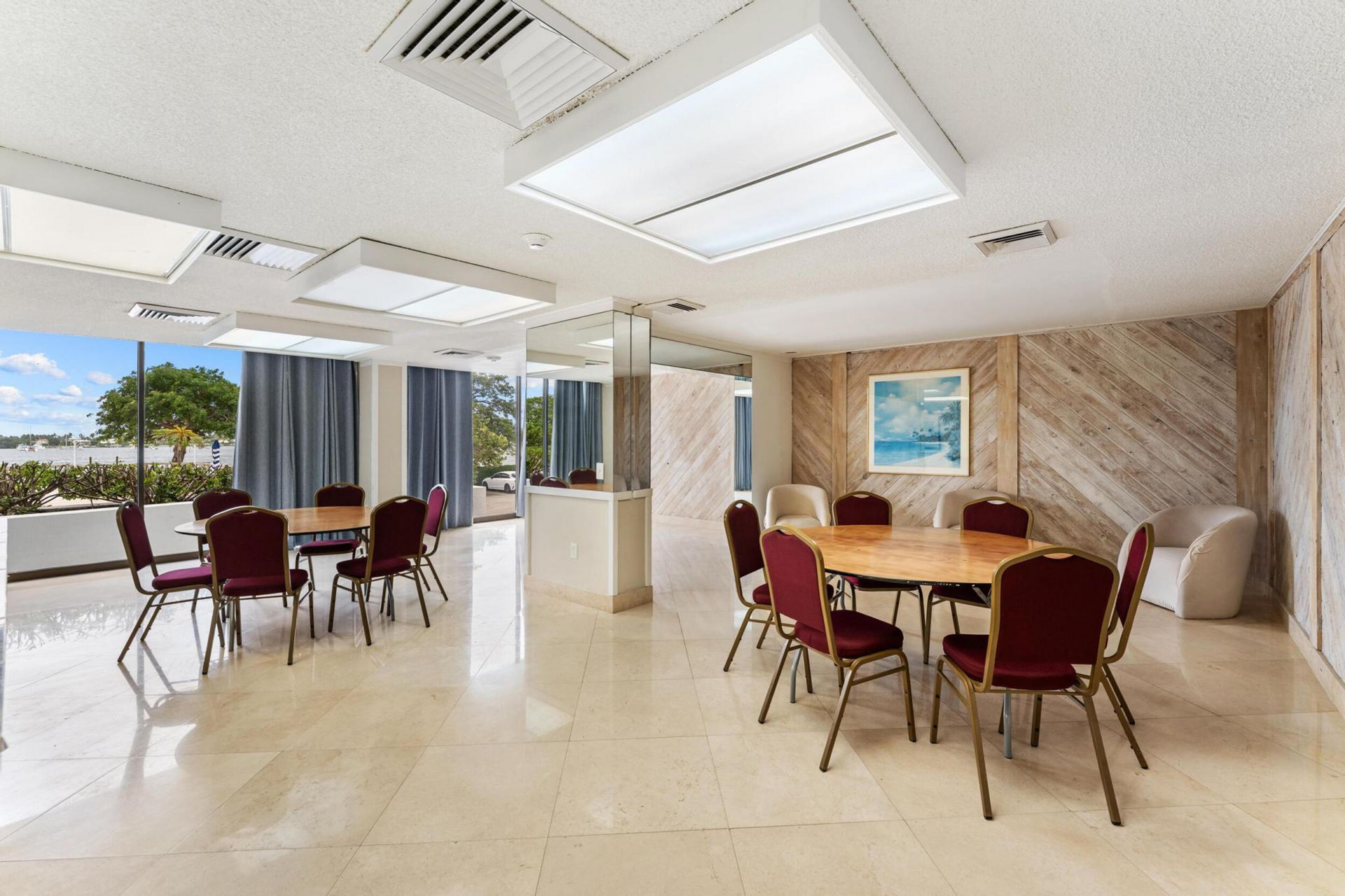 5600 N Flagler Drive, Unit 402, West Palm Beach, FL 33407 Photo