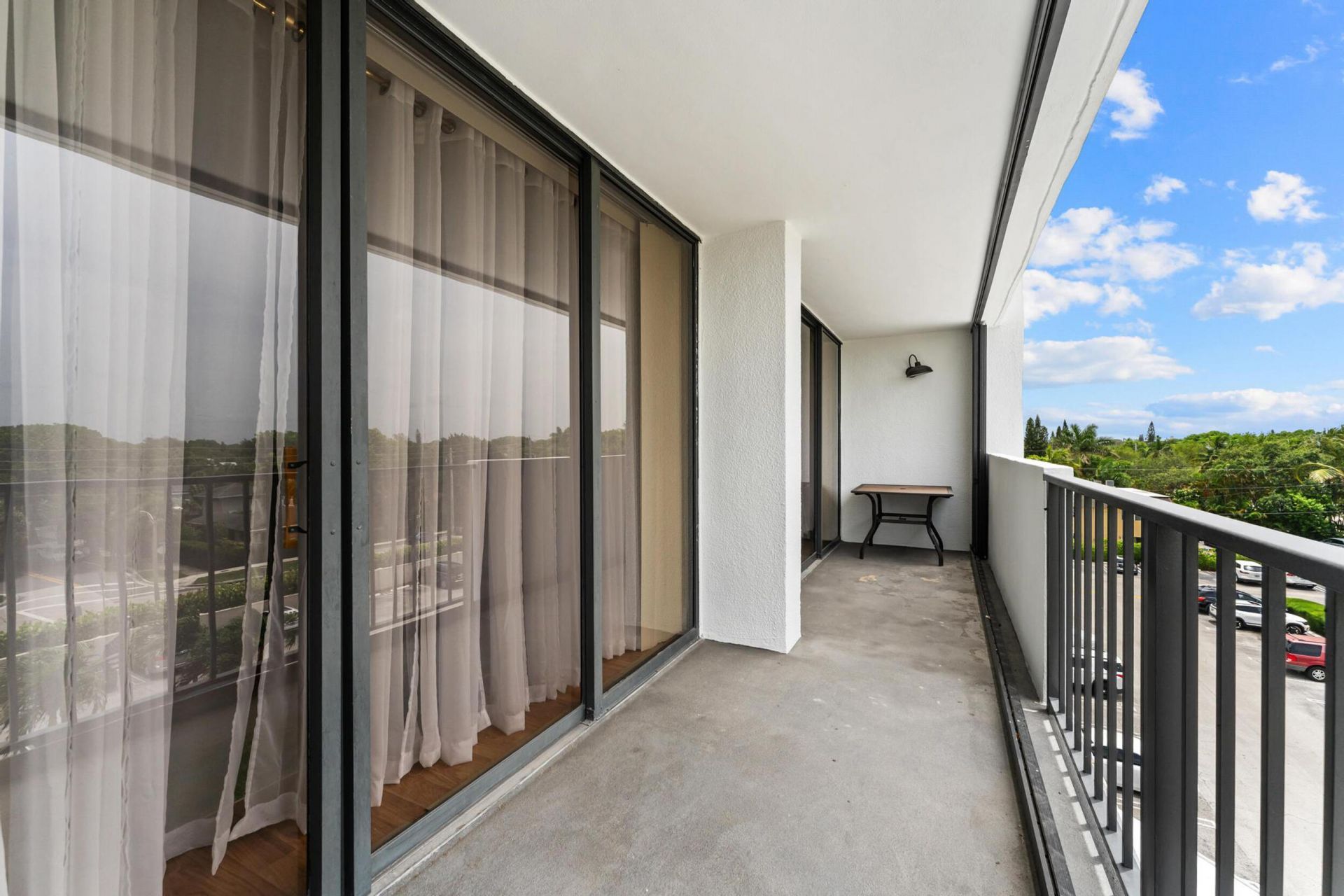 5600 N Flagler Drive, Unit 402, West Palm Beach, FL 33407 Photo