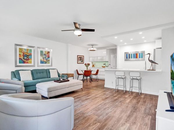 101 N Birch Road, Unit 102, Fort Lauderdale, FL 33304