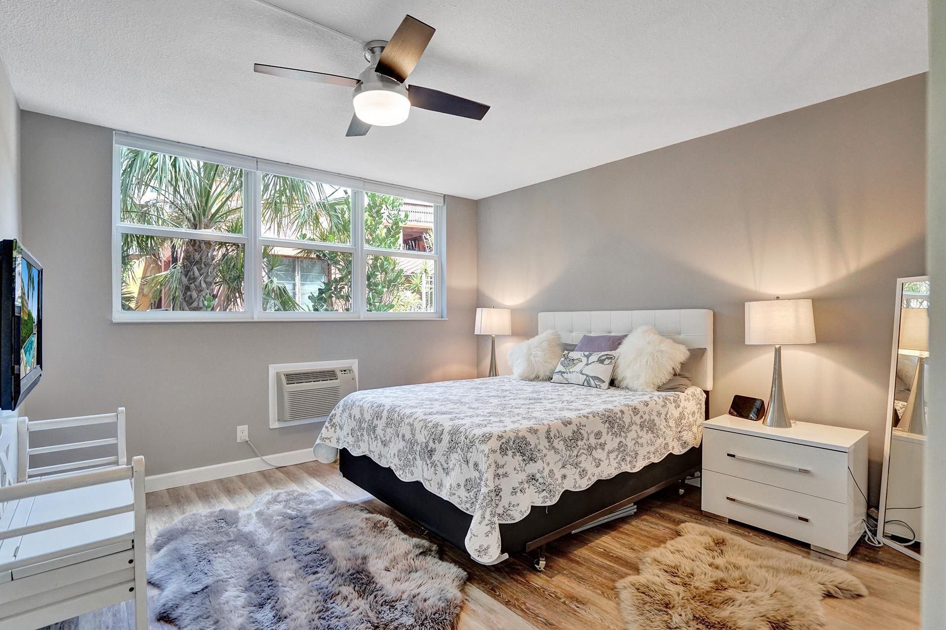 101 N Birch Road, Unit 102, Fort Lauderdale, FL 33304 Photo