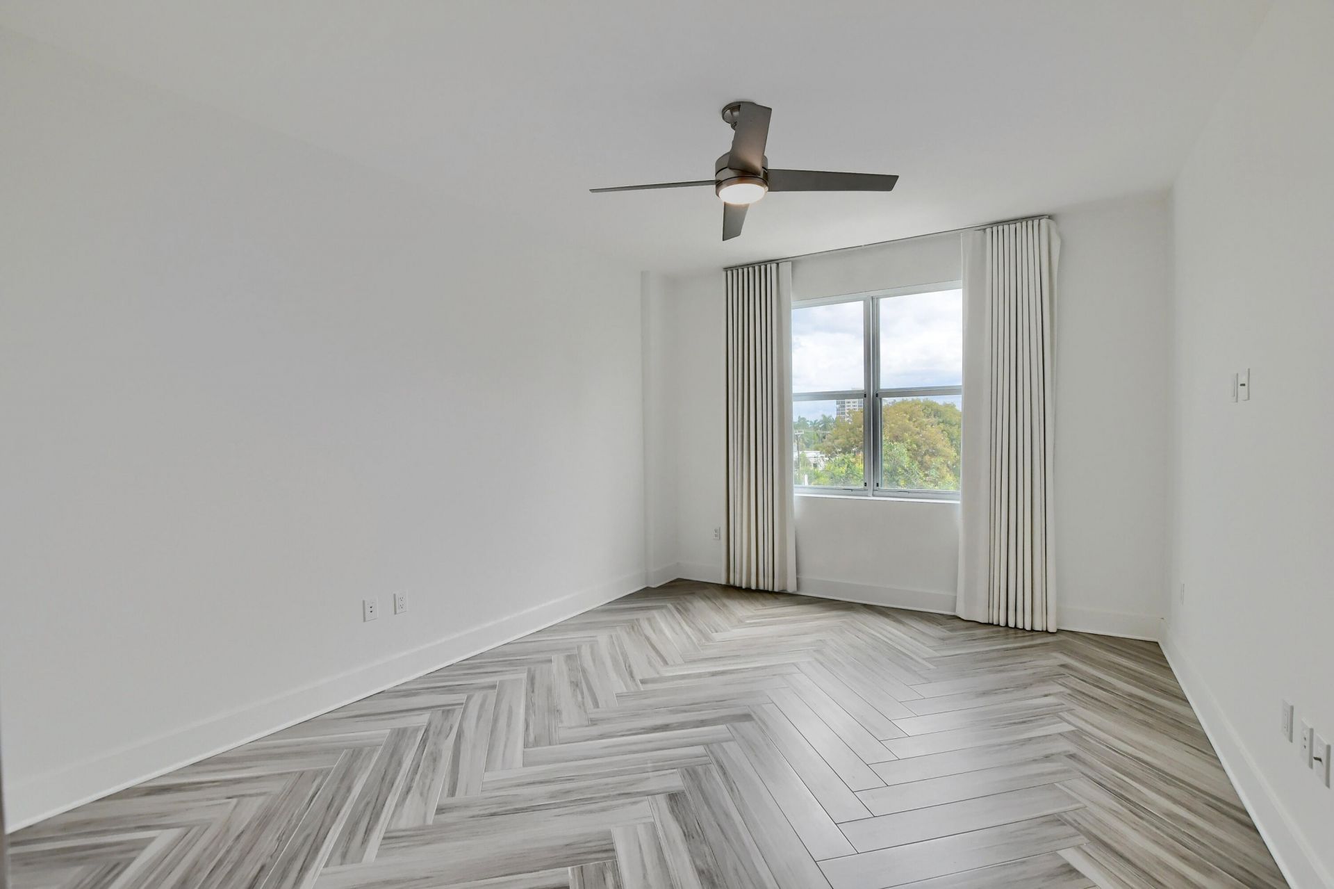 236 SE 5th Avenue, Unit 205, Delray Beach, FL 33483 Photo