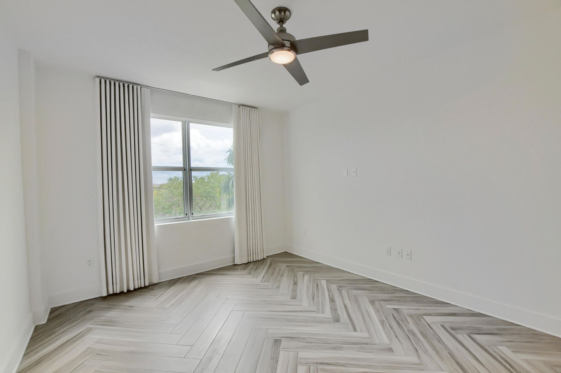 236 SE 5th Avenue, Unit 205, Delray Beach, FL 33483 Photo