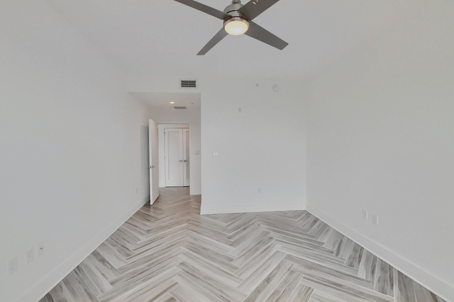 236 SE 5th Avenue, Unit 205, Delray Beach, FL 33483 Photo