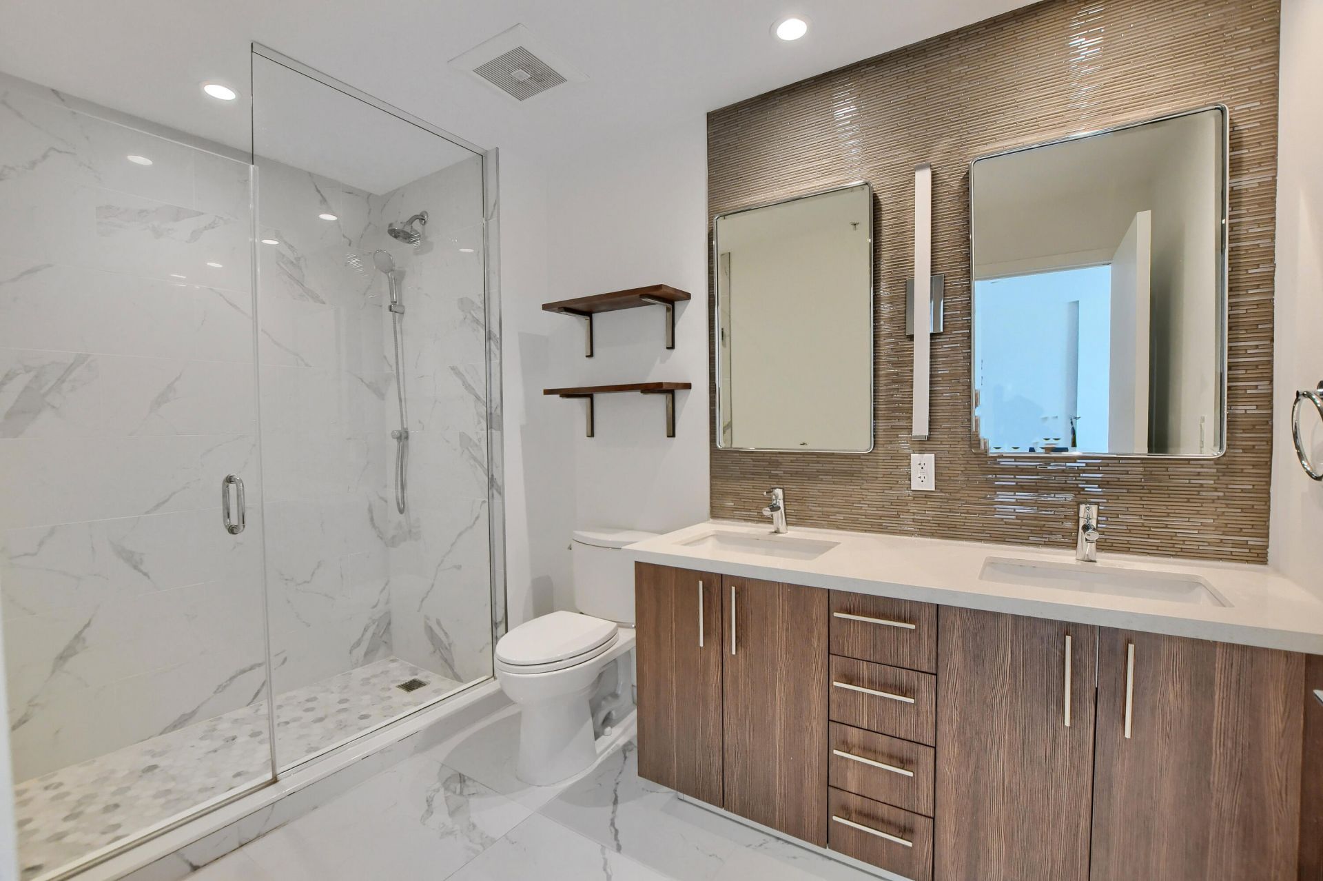 236 SE 5th Avenue, Unit 205, Delray Beach, FL 33483 Photo