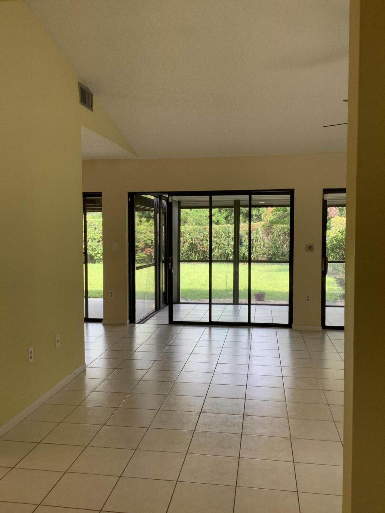 458 SW 29th Avenue, Delray Beach, FL 33445 Photo