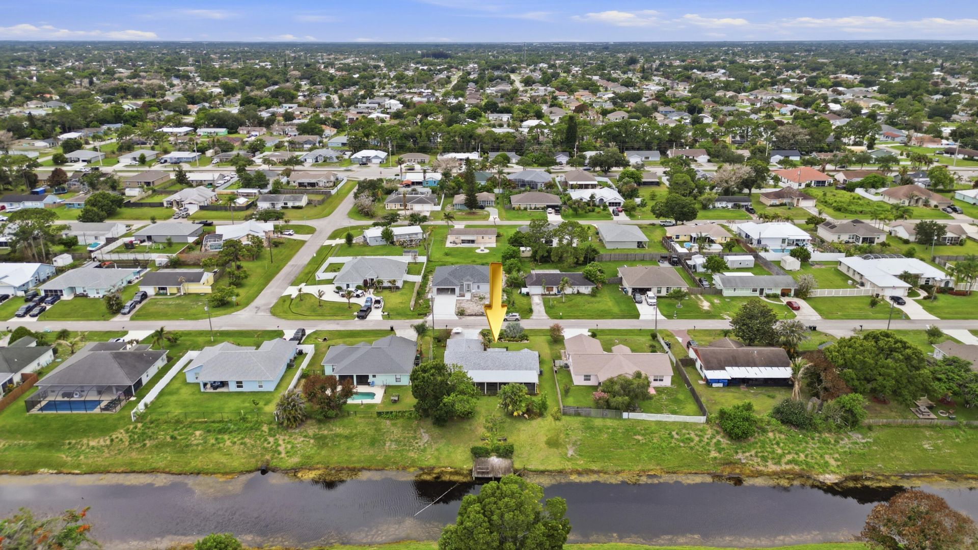 383 SE Whitmore Drive, Port Saint Lucie, FL 34984 Photo