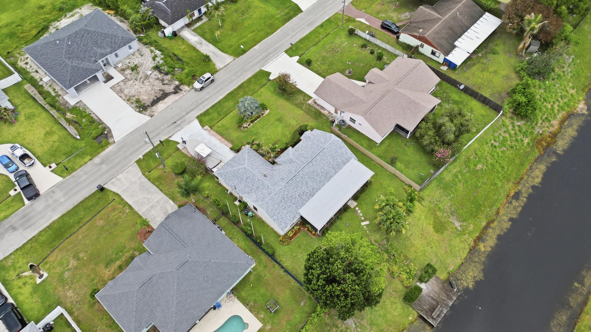 383 SE Whitmore Drive, Port Saint Lucie, FL 34984 Photo