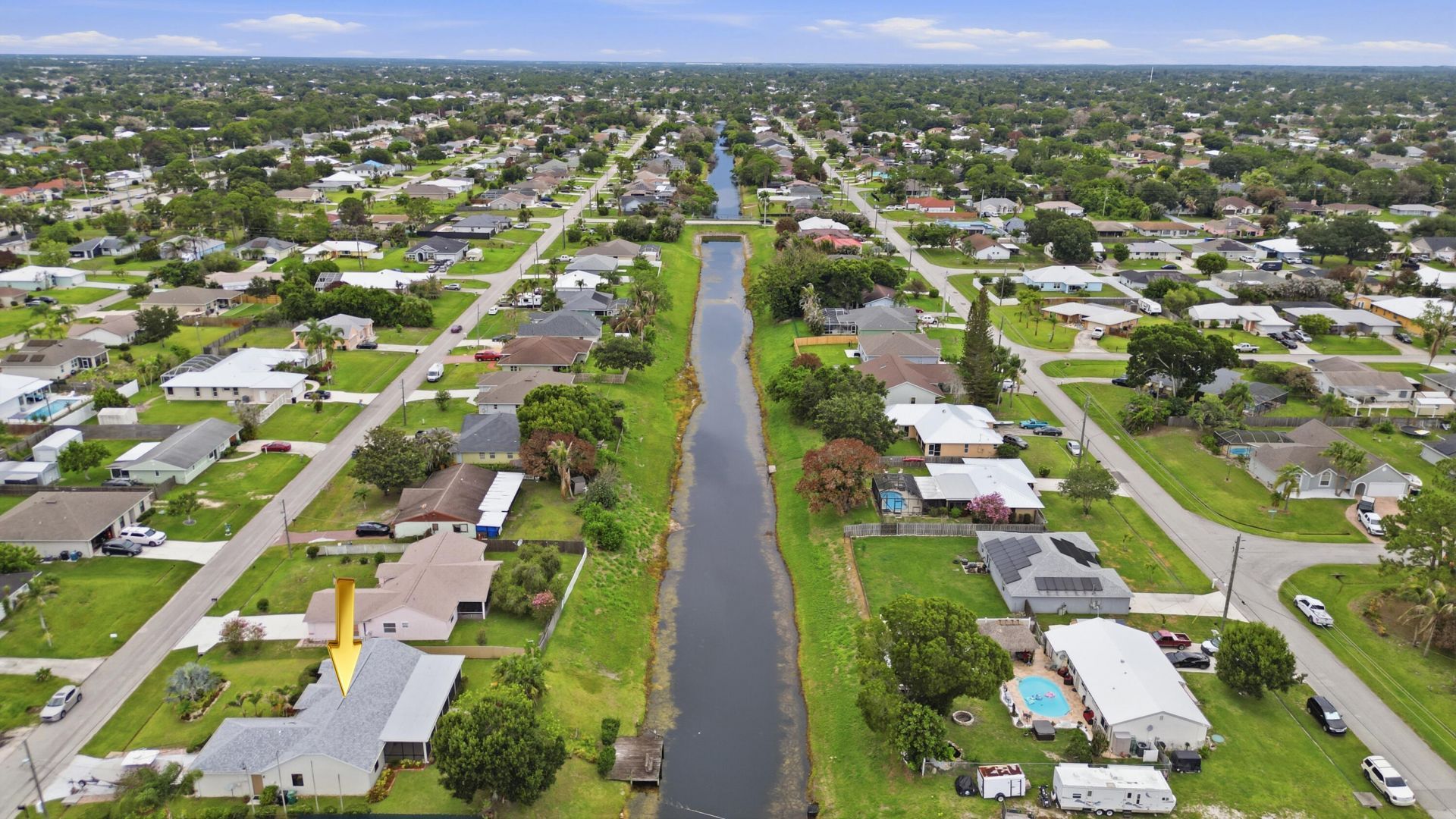 383 SE Whitmore Drive, Port Saint Lucie, FL 34984 Photo