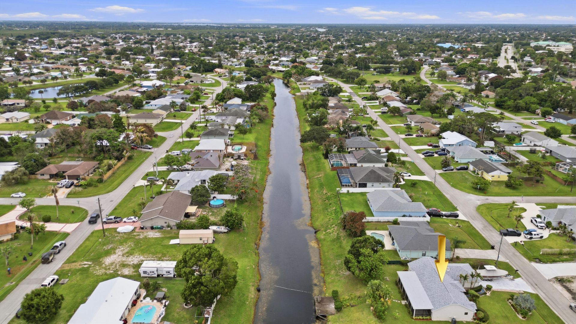383 SE Whitmore Drive, Port Saint Lucie, FL 34984 Photo