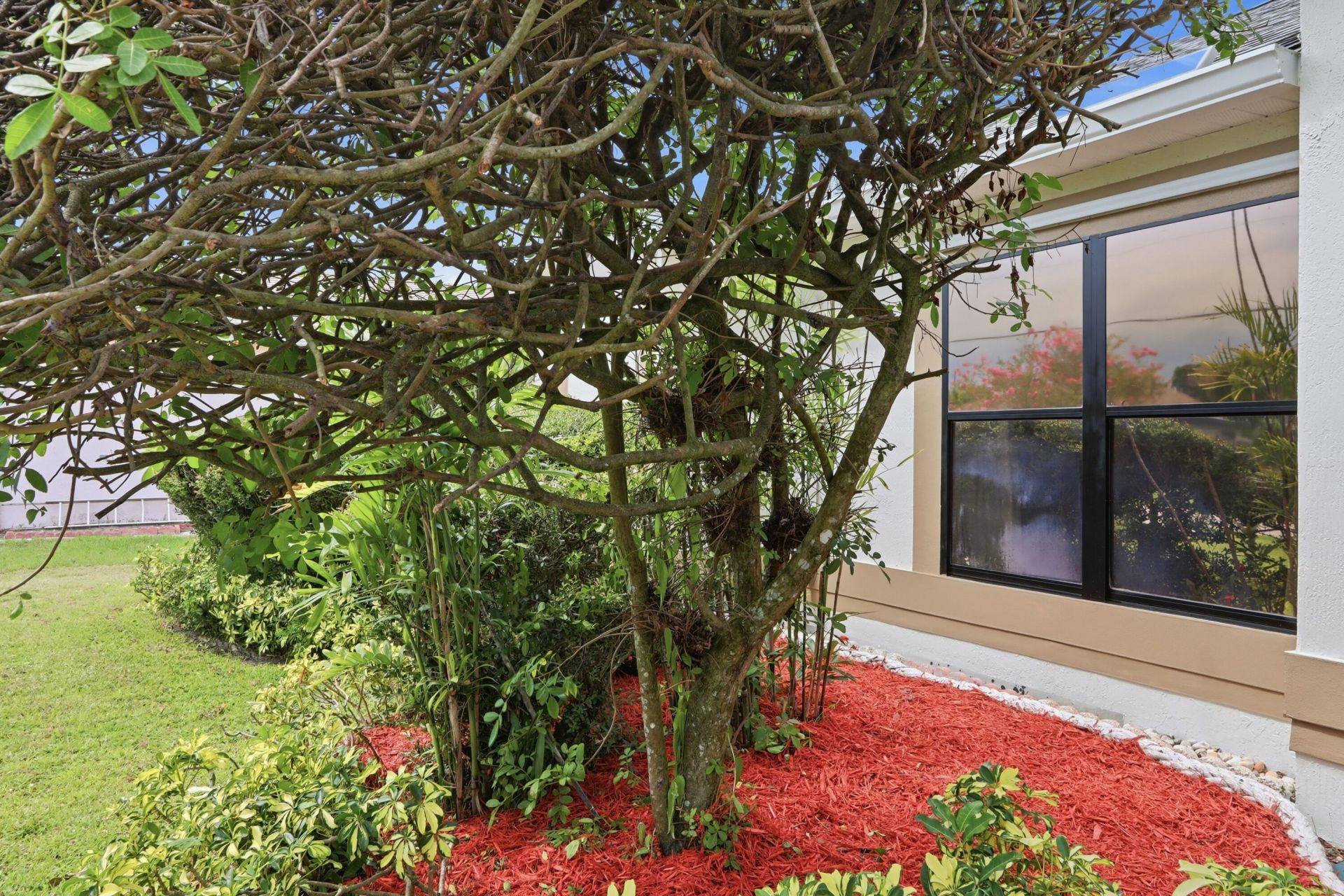 383 SE Whitmore Drive, Port Saint Lucie, FL 34984 Photo
