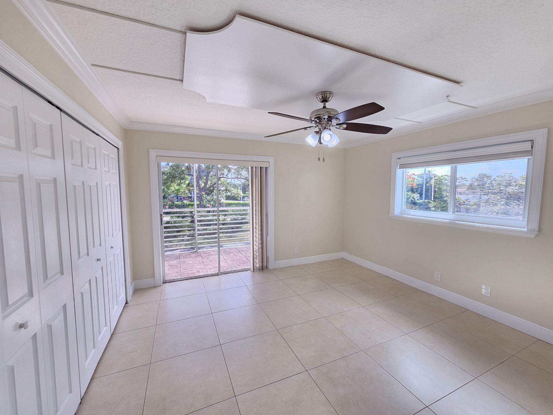 2562 Garden Drive N, Unit 202, Lake Worth Beach, FL 33461 Photo