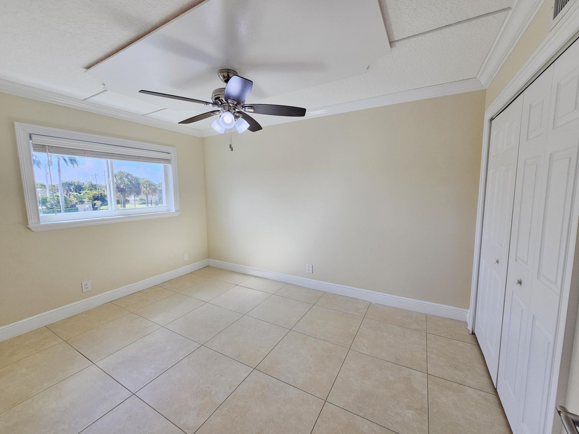 2562 Garden Drive N, Unit 202, Lake Worth Beach, FL 33461 Photo
